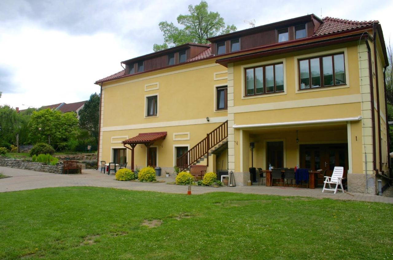 Penzion Art Kutná Hora Esterno foto
